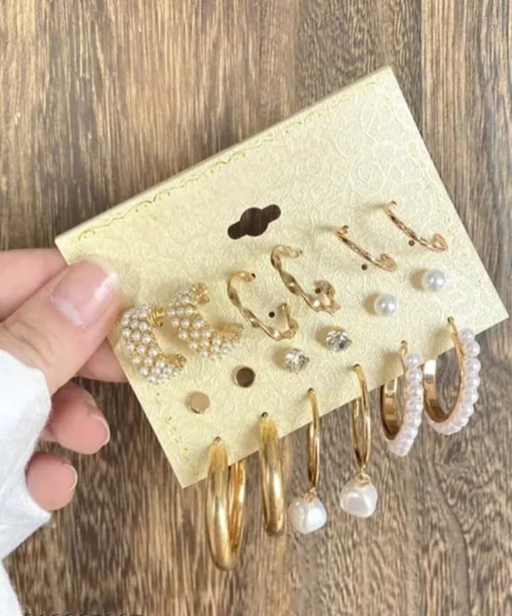 "The Perfect Earrings for Girls: Styles and Trends"