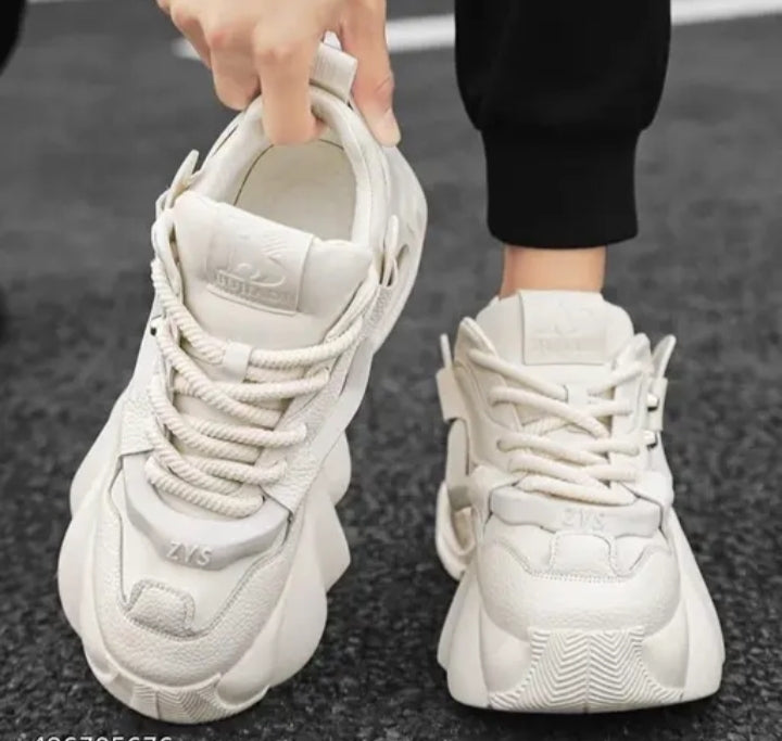 Urban Chill White Kicks