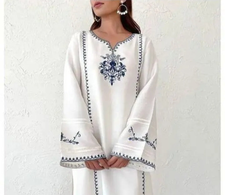 Chic & Comfortable Plus-Size Kurti